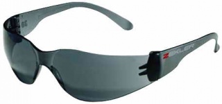 Ochelari de protecţie fumuriu