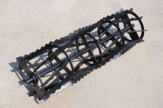 Tăvălug 340*1,1 crestat