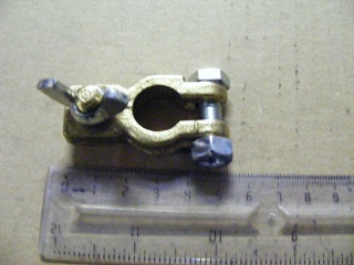 BORNE ACUMULATOR IN PERECHI