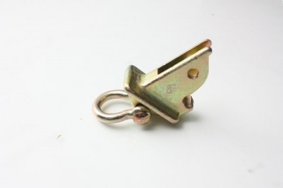 Ureche fixare cioc tirant W