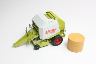 Machetă Claas rollant