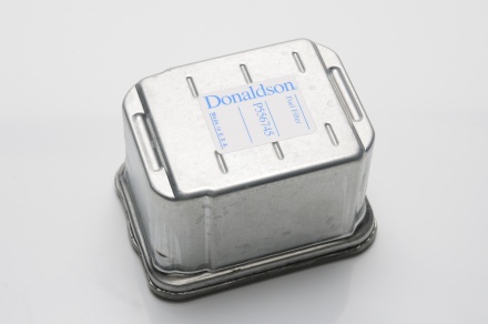 Filtru combustibil DONALDSON P556745
