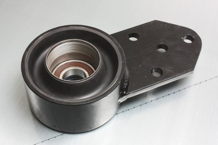 BUTUC CAUCIUCAT VADER ALT.