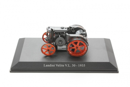 Machetă Landini Velite