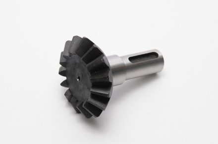 Roată dinţată cu ax