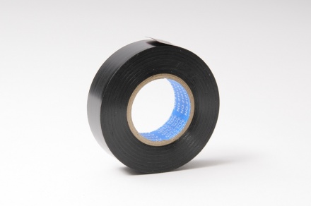 Bandă autoadezivă 19MM*20M