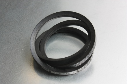 Curea trapezoidala 12.5*1300 La