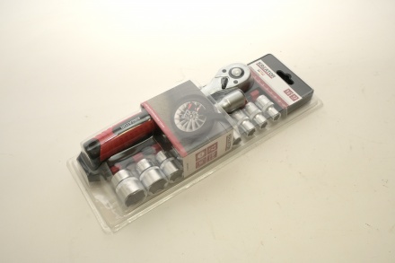 SET CHEIE TUBULARE  1/2 12 buc